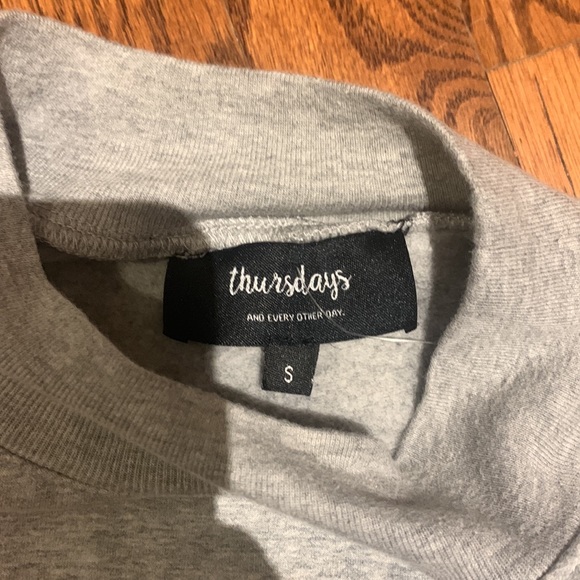 Shop Thursdays Grey crewneck sweatshirt - Picture 6 of 7